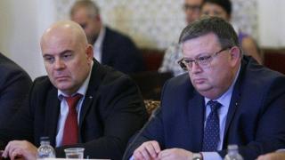 Разгласяването на прокурорски доказателства като емблема за провал