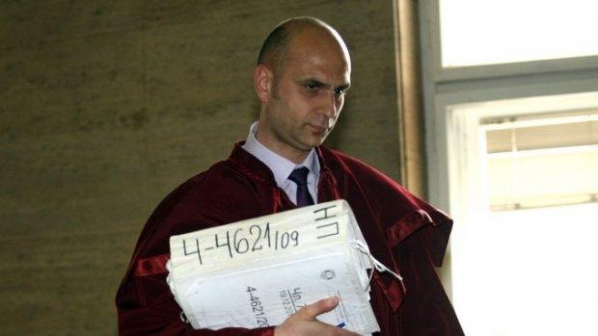 Прокуратурата настоява ВСС да вземе мерки срещу "Сега" заради публикация