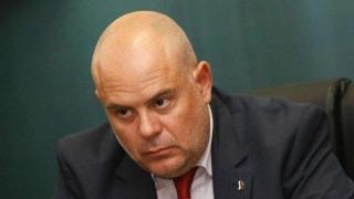 И столичната полиция иска Гешев да е главен прокурор