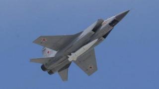 Пуснаха видео от полета на МиГ-31 в близост до Космоса