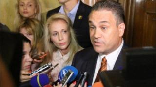 Лъснаха сериозни разминавания в дипломите по испански език на Пламен Георгиев (документи)