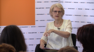 Нели Огнянова: Демонтажът на микрофони е кулминация на отношенията властта-медии