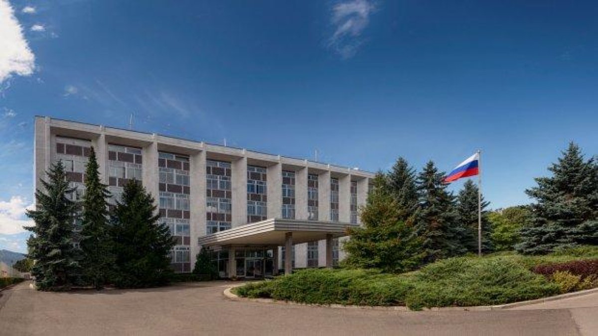 Руското посолство се изненада от българската позиция за половинвековните репресии