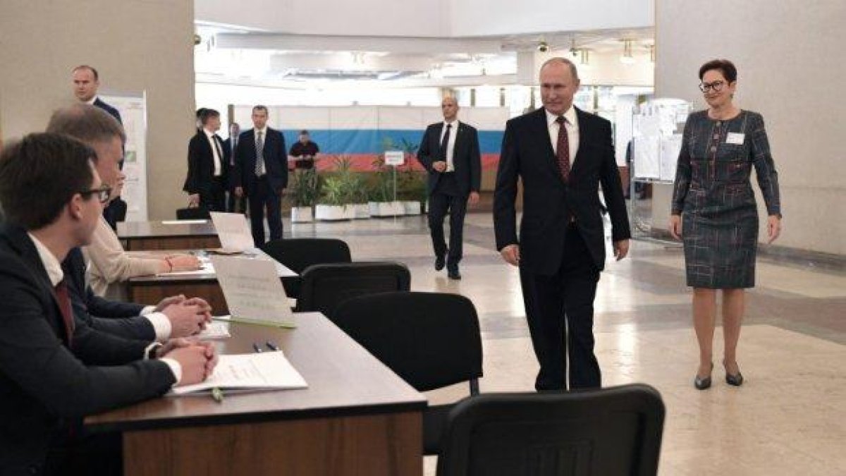 Сериозен удар за Путин на изборите в Москва, губи една трета от досегашните места