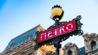 Стачка на метрото в Париж предизвиква истински транспортен хаос