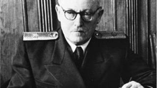 Пиянски оргии или как в СССР по времето на Сталин се разправяха с чиновниците за разврат