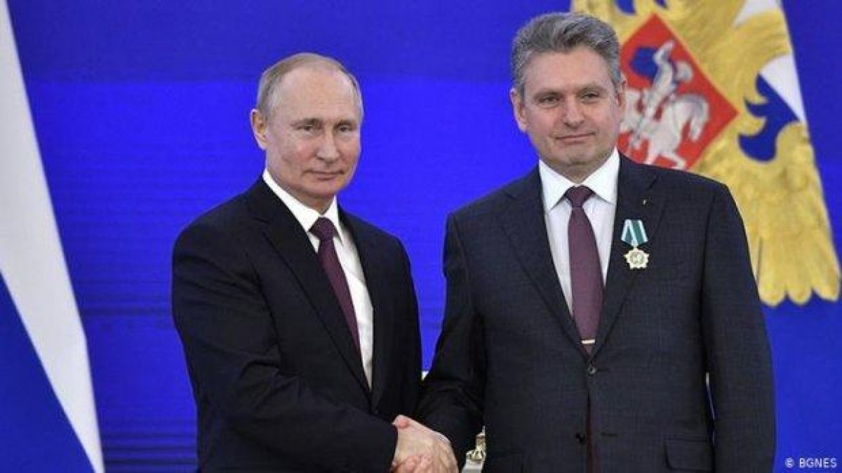 Защо Путин награди Малинов: три хипотези