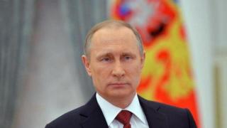 Путин призова министрите си да се ваксинират против грип, след като сам го е направил (видео)