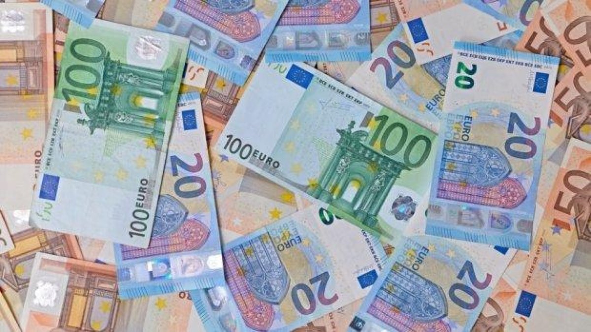 За година българите в чужбина са пратили над 1 млрд. евро у нас