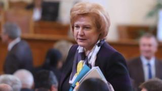 Депутатът Менда Стоянова: Бюджет 2020 е пица с шунка и пармезан (видео)