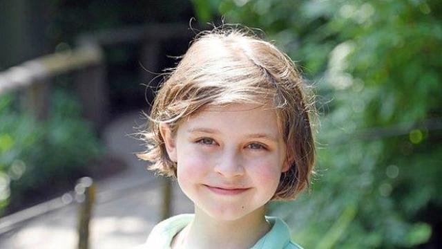 9-годишно гениално момченце завърши университет само за девет месеца