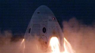 Впечатляващи кадри от теста на аварийния двигател на космическия кораб SpaceX (видео)