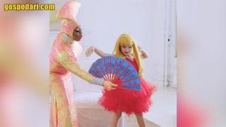Момченце с желание да бъде момиченце (видео)