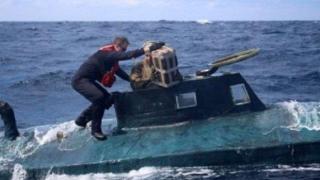 Подводница, натоварена с 2000 кг кокаин, намериха в Испания
