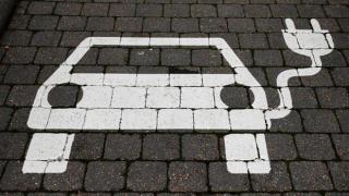 Полезни ли са електрическите автомобили наистина за околната среда?