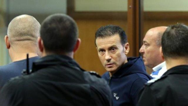 Миню Стайков седя 8 часа в инвалидна количка в съда