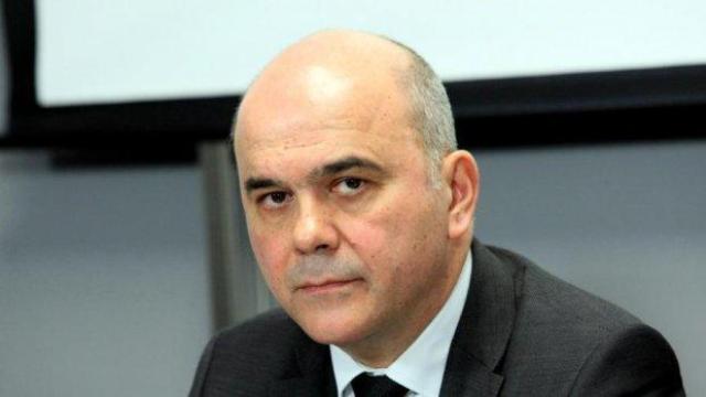 Социалният министър Бисер Петков подаде оставка