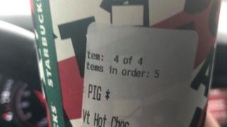 Уволниха служителя на "Starbucks", сложил етикет "прасе" на кафето на полицай
