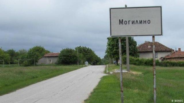 Кадрите са потресаващи. Но никой в България не протестира за тези деца.