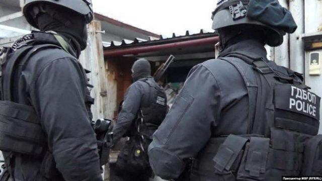 От "мутренския период" към "белите якички": Как изглежда организираната престъпност в България днес?