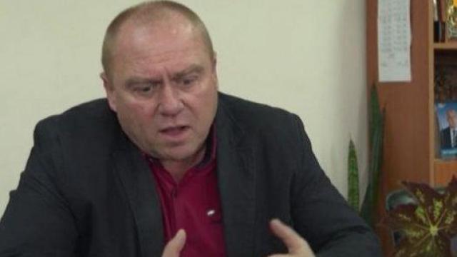 Селски кмет в една от най-бедните общини си гласува 3414 лв. заплата (видео)