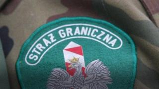 Руснак построи фалшива граница и таксува с хиляди евро отчаяни хора, желаещи да преминат (видео)