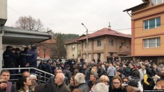 Цели квартали в Перник нямат достъп до вода, готвят се нови протести