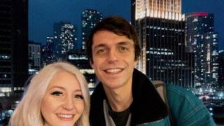 Мъж пропътува 6500 километра, за да се срещне с жена, харесала снимка на котката му във Фейсбук