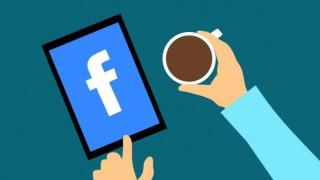 Facebook разработва своя собствена операционна система, за да избяга от Google