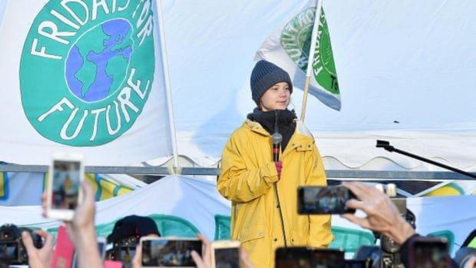 Грета Тунберг призова световните лидери да прекратят „лудостта“ с изкопаемите горива