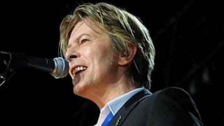 Пуснаха неиздавана досега песен на Дейвид Боуи от 1996 г. (аудио)