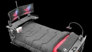 Японска компания създаде уникално легло за пристрастени геймъри (снимки)