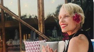 Жена с рак напуснала мъжа си, за да се наслади на разкрепостен сексуален живот (снимки)