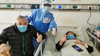 98-годишен китайски учен и 85-годишната му жена се излекуваха от коронавируса (снимки)
