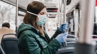 10 съвета от "Facebook" за разпознаване на фалшиви новини за коронавируса
