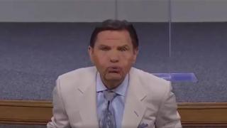 Американски пастор обяви, че е "сразил" коронавируса с "божествен вихър" (видео и снимки)