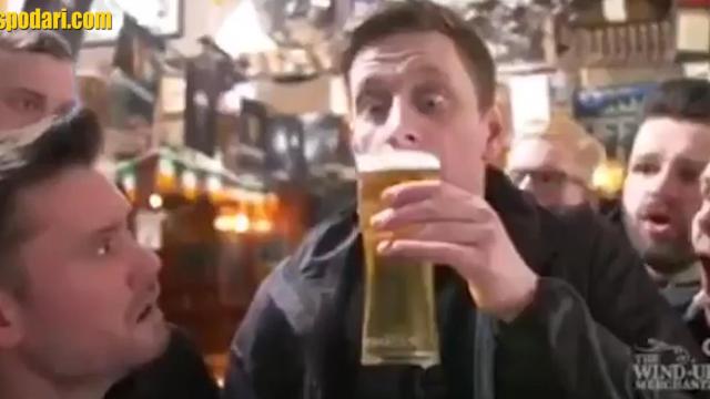 Как ще влезем за пръв път в бара след края на изолацията (видео)