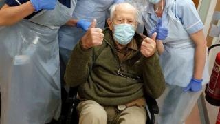 Добра новина: 101-годишен британец се възстанови от коронавируса