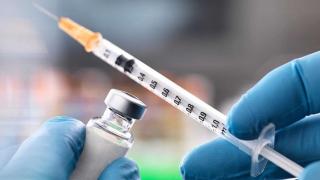 Разработват се над 70 ваксини срещу COVID-19, твърди СЗО