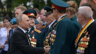 Русия ще отложи парада за Деня на победата