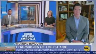 Репортер се включи без панталон в телевизионно предаване на живо от вкъщи (видео и снимки)