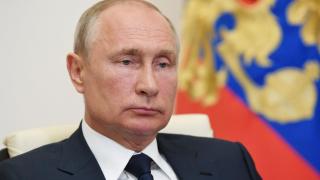 Защитата на Путин от коронавируса струва на Кремъл $84 милиона