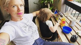 Популярна феминистка със скандално изказване: "Коронавирусът не убива мъжете достатъчно бързо!" (снимки)