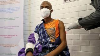 Обвиниха учени, че тестват ваксина срещу Covid-19 върху уязвими африканци