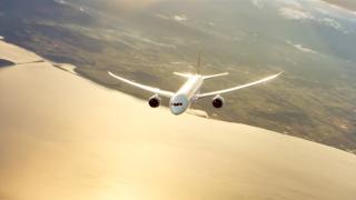 Самолетна компания разпродаде за 10 минути билетите за "полет до никъде" (видео)