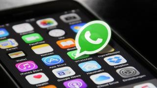 Бременен мъж и ръкостискане с чернокож ще са новите емотикони в смартфоните от 2022 г. (снимка)