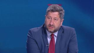 Първи данни от вота в чужбина: В Австралия, Китай и Япония печели "Демократична България", втори са ИТН