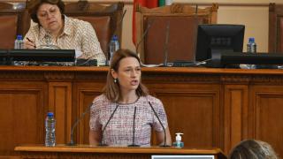 Ива Митева сравни Татяна Дончева с "храста" от песента на Васко Кръпката