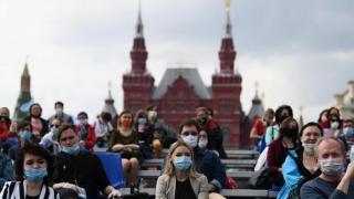 Локдаун в Москва, броят на жертвите на Covid-19 за денонощие надхвърли 1000 (видео)