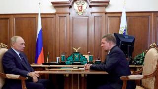 С 1 милион долара на година от Русия Герхард Шрьодер "няма да се извинява"